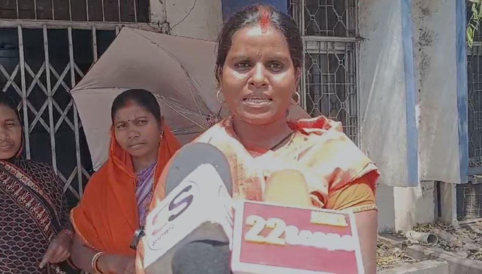 Ramgarh : सीसीएल परियोजना कार्यालय में ग्रामीणों ने जड़ दिया ताला और फिर...