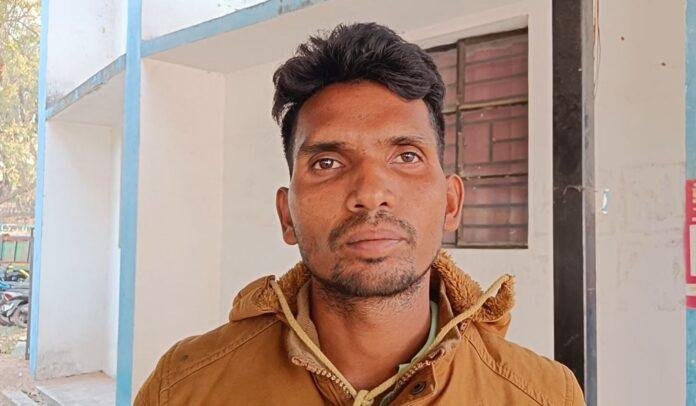 Simdega Accident : पेट्रोल भरवाने गए शख्स की ट्रैक्टर के नीचे दबकर मौत...