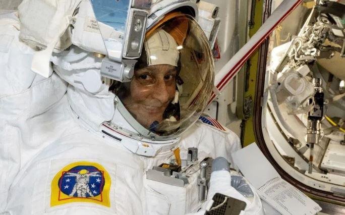 Sunita Williams को धरती पर वापस लाने को अंतरिक्ष में पहुंचा मिशन क्रू-10 अंतरिक्ष में फंसी सुनीता विलियम्स