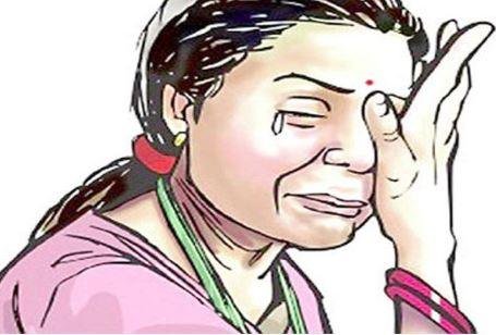 होली पर डीजे बजाने का विरोध करने पर विधवा को निर्वस्त्र कर लोगों ने की पिटाई, FIR दर्ज सांकेतिक फोटो