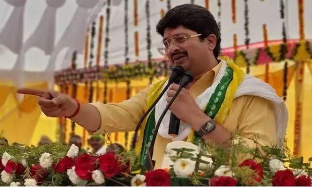 कुंडा विधायक रघुराज प्रताप सिंह @ राजा भेया