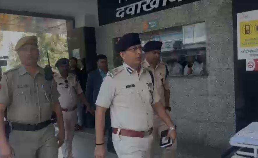 Chaibasa IED Blast : कई आला-अधिकारी पहुंचे अस्पताल