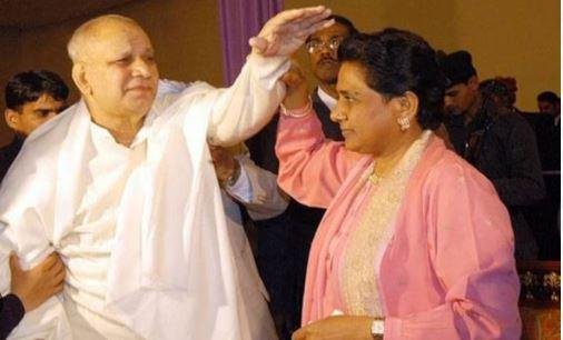 जीवनकाल के अंतिम दिनों में स्व. काशीराम की फोटो।