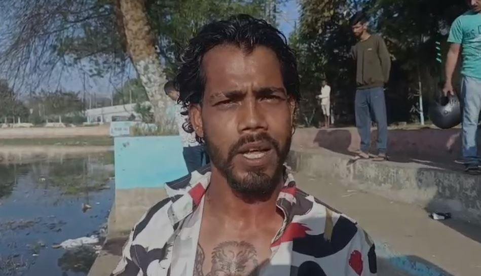 Breaking : चुटिया में पत्थर से कूचकर युवक की हत्या, जांच में जुटी पुलिस...