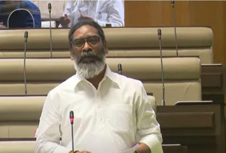 Budget Session में गरजे सीएम हेमंत-परिसीमन में आर पार की लड़ेंगे लड़ाई, चाहे सत्ता में रहे या ना रहे... Budget Session सदन में बात रखते सीएम