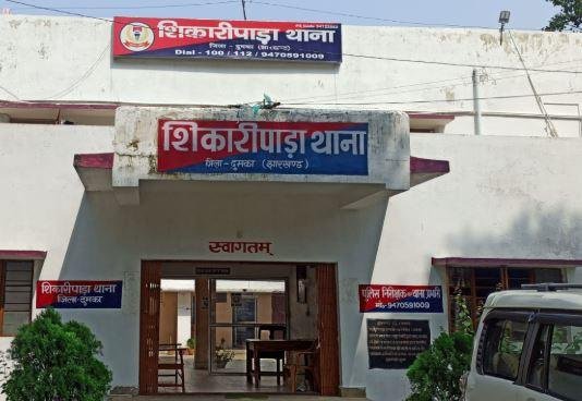 Dumka : झारखंड-बंगाल बॉर्डर पर शराब की बड़ी खेप पकड़ाई, प्याज के बोरे के अंदर झुपाकर...