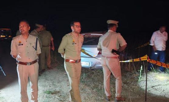 यूपी के Ballia में Encounter के दौरान तड़तड़ाई गोलियां, बिहार निवासी 4 अपराधी गिरफ्तार बलिया में एनकाउंटर के बाद मौके पर पुलिस