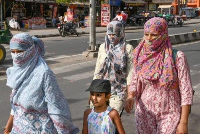 बदले मौसमी मिजाज की सांकेतिक तस्वीर।