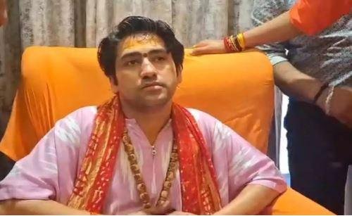मेरठ में बागेश्वर धाम बाबा