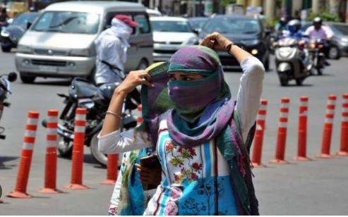 मौसमी मिजाज ने किया परेशान तो आजाद भारत ने फरवरी में देखी रिकार्डतोड़ गर्मी देश में बदले मौसमी मिजाज संबंधी सांकेतिक तस्वीर