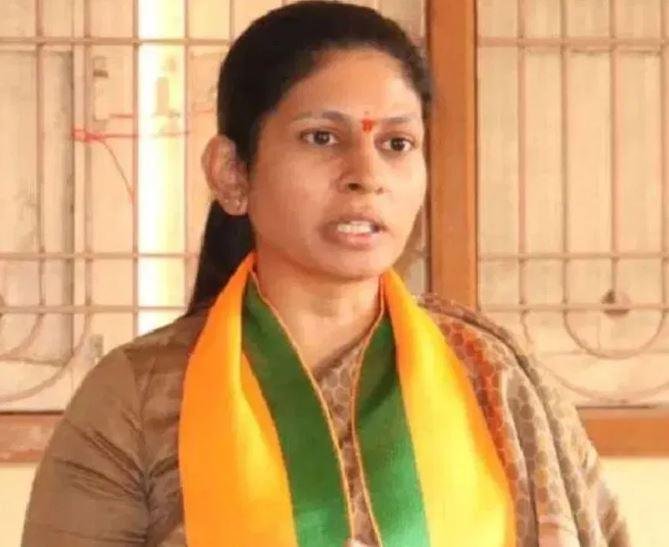केंद्रीय मंत्री रक्षा खडसे की बेटी से छेड़छाड़ के सातों आरोपी शिंदे वाली शिवसेना के, 2 गिरफ्तार केंद्रीय राज्यमंत्री रक्षा खडसे