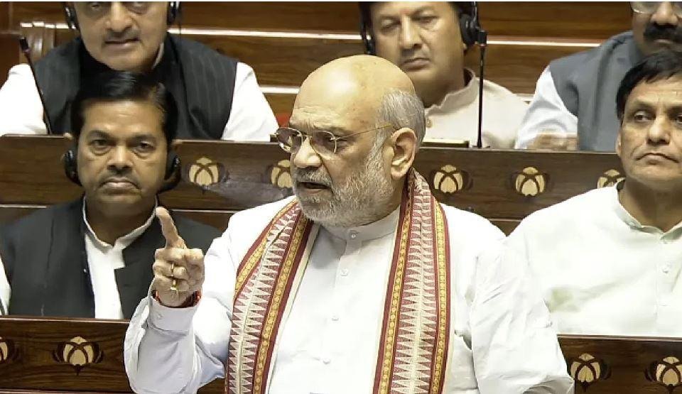 राज्यसभा में मंगलवार को बोलते हुए केंद्रीय गृह मंत्री अमित शाह