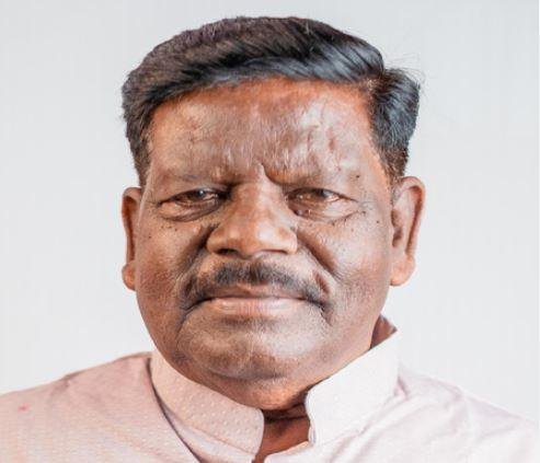Breaking : पेशा कानून लागू होना है और लागू करना पड़ेगा-हेमलाल मुर्मू का बड़ा बयान...