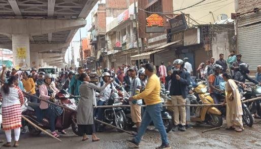 Ranchi Band के दौरान कानून तोड़ने वालों की खैर नहीं-सिटी एसपी की चेतावनी... Ranchi Band के दौरान राहगीरों को हुई काफी समस्या