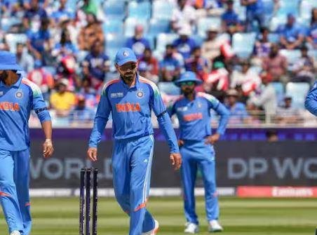 ICC Champians Trophy Final : बस कोहली आज ये ट्रॉफी दिला दे, चैंपियन बनने के लिए चाहिए 252 रन