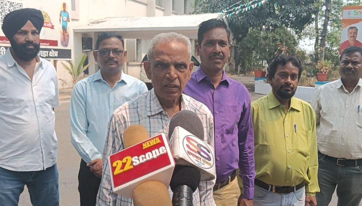 Ramgarh : सीसीएल अरगड्डा जीएम ऑफिस का स्थानीय लोगों ने कर दिया घेराव और फिर..