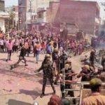 शाहजहांपुर में होली पर बवाल के दौरान लाठीचार्ज करती पुलिस। 22Scope News