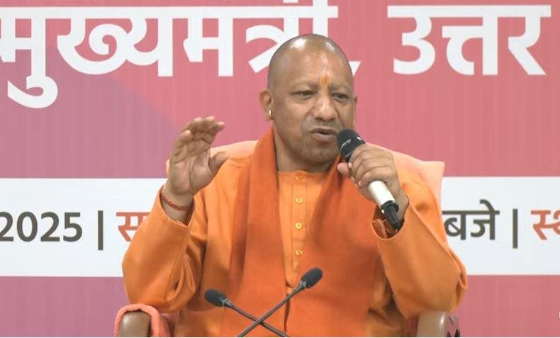 CM Yogi in Lucknow