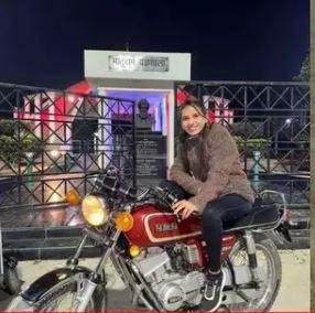 हिमानी की फाइल फोटो 