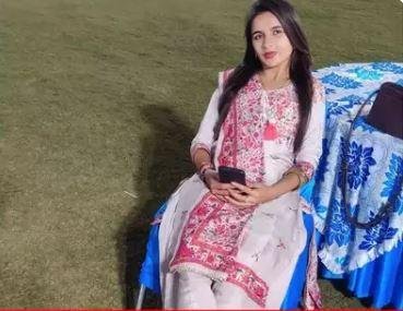 हिमानी की फाइल फोटो 