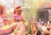होली पर गोरखपुर में सीएम योगी