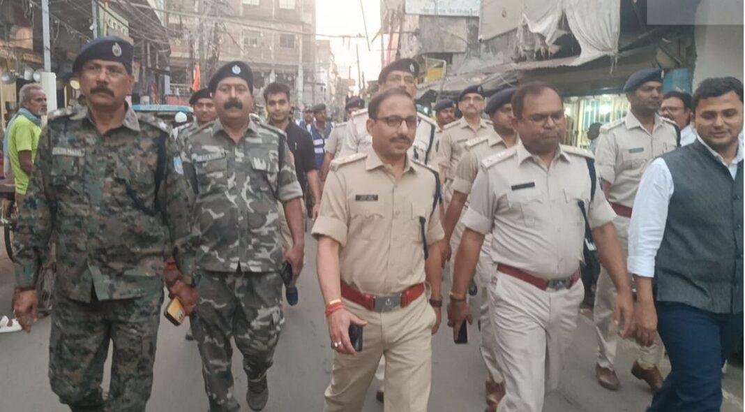Giridih : हाई अलर्ट मोड में प्रशासन, ईद और रामनवमी पर्व को लेकर को फ्लैग मार्च...