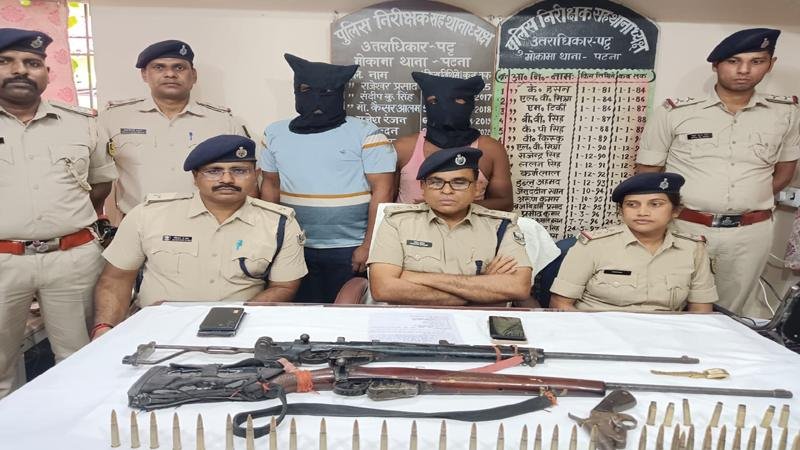 STF और अपराधी के साथ मुठभेड़, हथियार के साथ 2 युवक गिरफ्तार