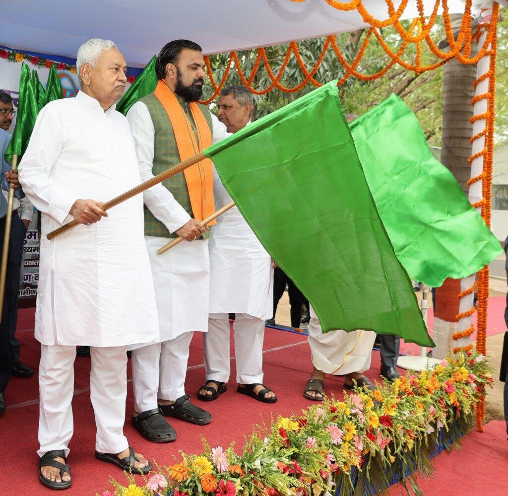 CM नीतीश ने आज महिला संवाद कार्यक्रम की कर दी शुरुआत 2 22Scope News CM Nitish Mahila Sambad 1 22Scope News