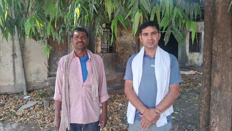 खेत से मोटर उखाड़ ले गए चोर, किसान परेशान