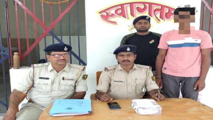गांव में धाक जमाने के लिए कट्टा लहराना युवक को पड़ा महंगा, गिरफ्तार