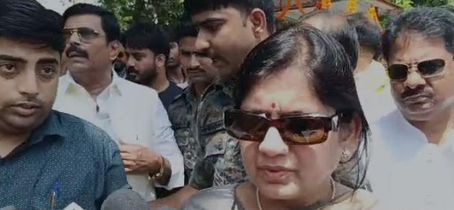 पहलगाम आतंकी हमला : हादसे में बिहार के मनीष रंजन ने भी गंवा दी जान पहलगाम आतंकी हमला : हादसे में बिहार के मनीष रंजन ने भी गंवा दी जान