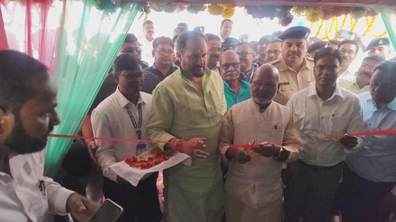 नवसृजित अवर निबंधन कार्यालय का मंत्री ने किया उद्घाटन