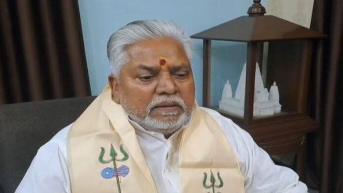 RJD कार्यकर्ता पर जमकर बरसे मंत्री, कहा- ऐसे लोगों पर हो राष्ट्रद्रोह का मुकदमा