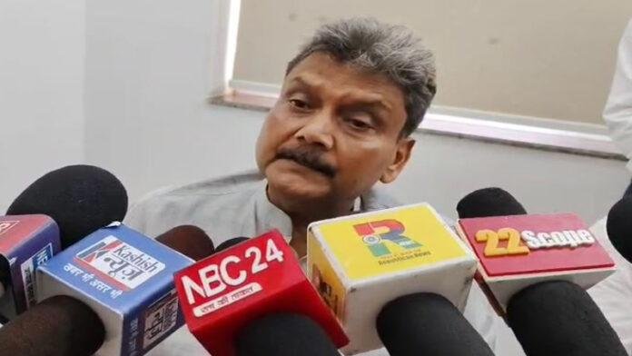 सुनील का तेजस्वी पर कटाक्ष, कहा- नीतीश के नेतृत्व में शिक्षा-स्वास्थ्य पर बहुत हुआ है काम