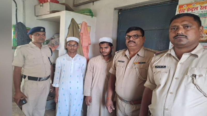 RPF ने 2 संदिग्ध को पकड़ा, जांच में मिला दर्जनों पेंड्रोल क्लिप