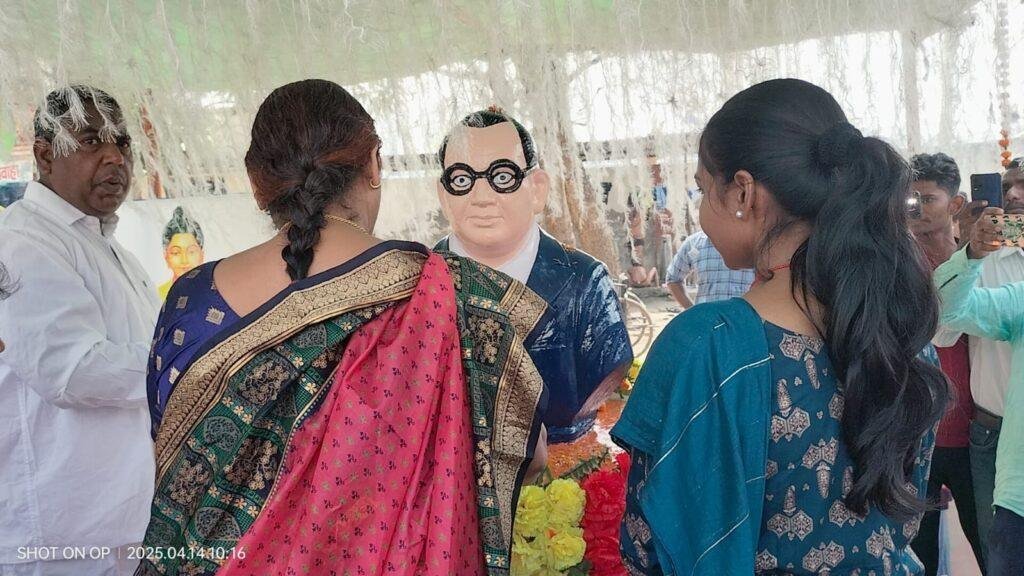 बिहार के अलग-अलग जिलों में मनायी जा रही है बाबा साहेब भीमराव अंबेडकर की जयंती