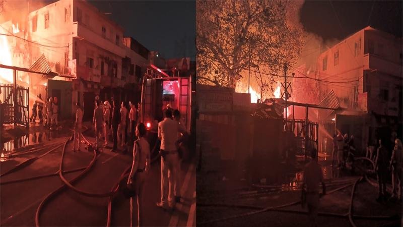 पीरमुहानी स्थित आरा मशीन में कल रात लगी भीषण आग, लाखों की लकड़ी जली