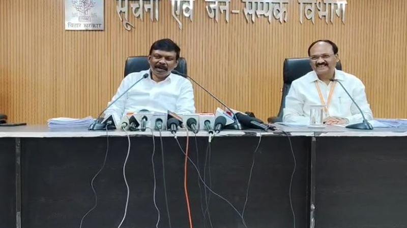 Breaking : नीतीश कैबिनेट की बैठक खत्म, कुल 34 एजेंडों पर लगी मुहर