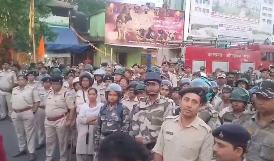 Ranchi : प्रदर्शन के दौरान भारी पुलिस बल तैनात