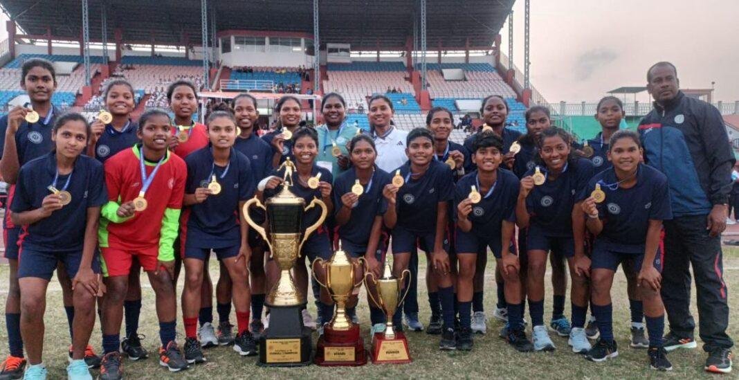 Ranchi : झारखंड की बेटियों ने रच दिया इतिहास, 68वीं राष्ट्रीय स्कूली खेल फुटबॉल प्रतियोगिता में बनी चैंपियन...