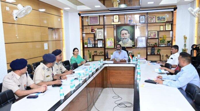 Breaking : रामनवमी को लेकर सीएम ने बुलाई हाईलेवल मीटिंग कहा-दहशतगर्दों पर कड़ी नजर बनाकर रखें और...