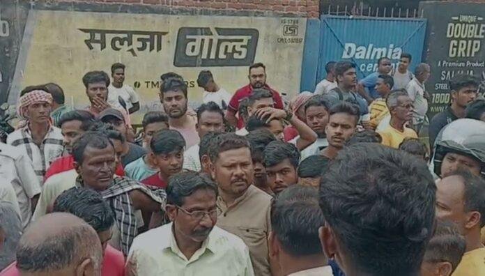 Bokaro : बेकाबू ट्रक ने मचायी तबाही, तीन लोगों को रौंदा, आक्रोशित ग्रामीणों ने कर दिया...