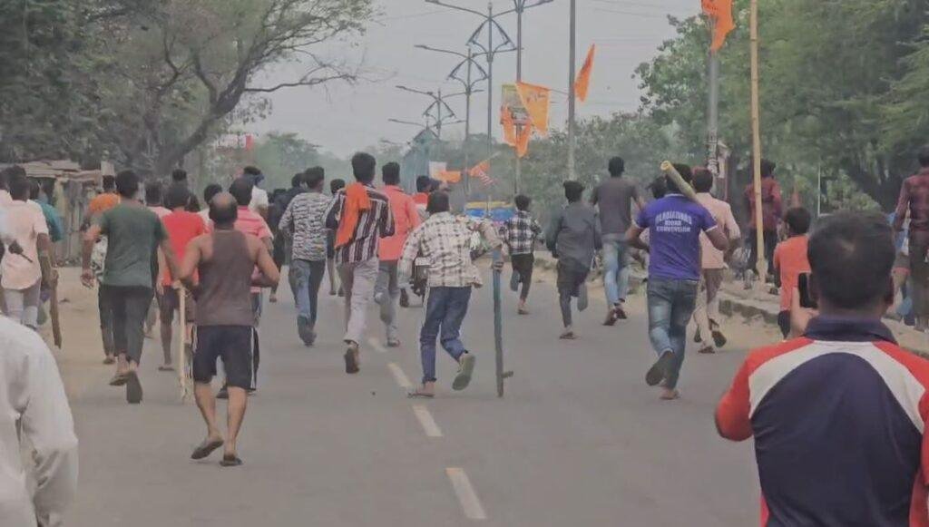 Bokaro Band के दौरान हिंसा! बुलेट को किया आग के हवाले और युवक पर जानलेवा... Bokaro Band कराते समर्थक