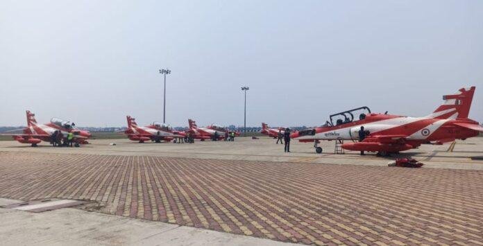 Ranchi : दिल थाम के बैठे! 10 M हॉक 132 विमान रांची पहुंचे, इस दिन होगा भव्य एयर शो...