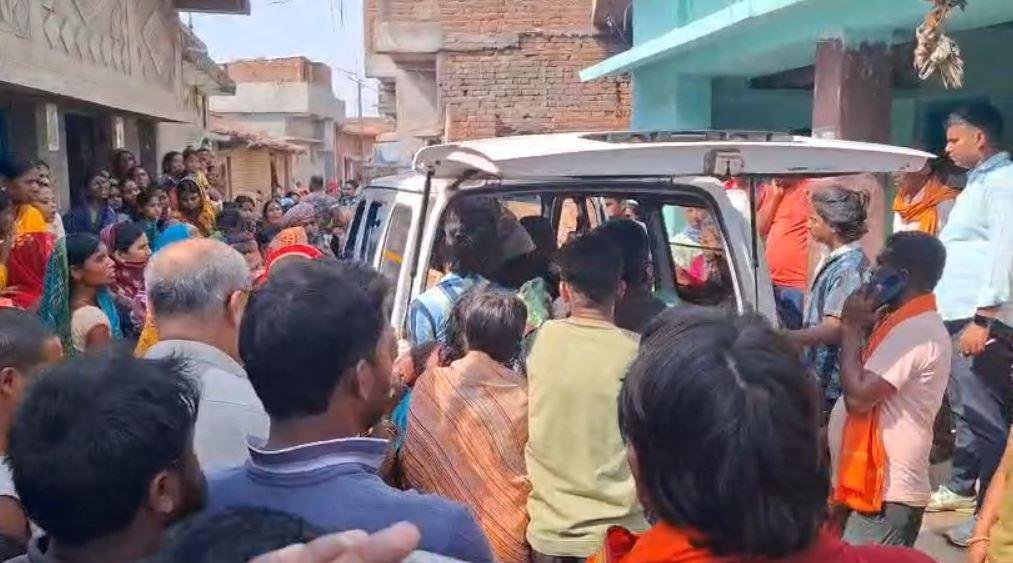Giridih : घर के कमरे से संदेहास्पद स्थिति में महिला का शव मिलने से मची सनसनी, ससुराल वाले फरार...