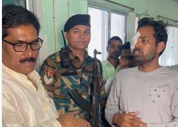Breaking : रिम्स पहुंचे मंत्री योगेन्द्र प्रसाद, अस्पताल प्रबंधन की सराहना की... Breaking : मरीज का हालचाल जानते मंत्री