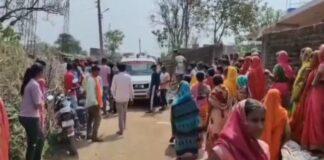 Koderma : घर से विवाहिता का फंदे से झूलता हुआ शव बरामद, परिजनों ने जताई हत्या की आशंका...
