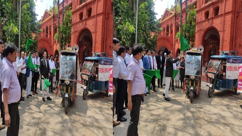 राष्ट्रीय लोक अदालत के बारे में आमजन के बीच व्यापक प्रचार-प्रसार हेतु जागरूकता रथ रवाना