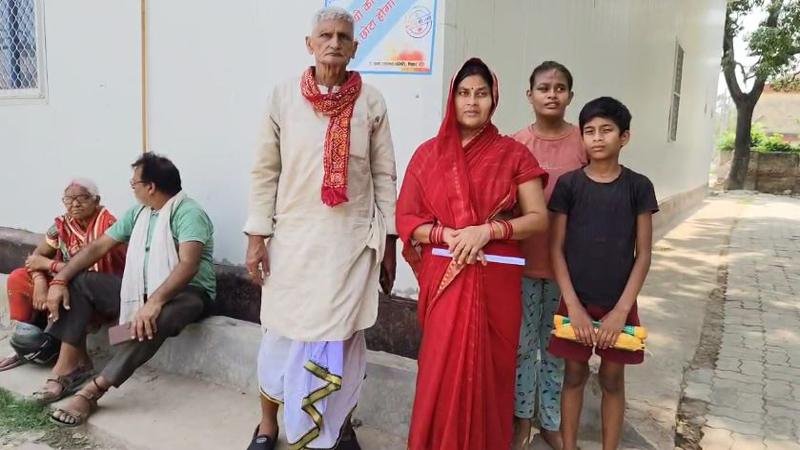 जमीन विवाद को लेकर चाचा ने अपने भतीजे की लाठी-डंडों से पीटकर कर दी हत्या