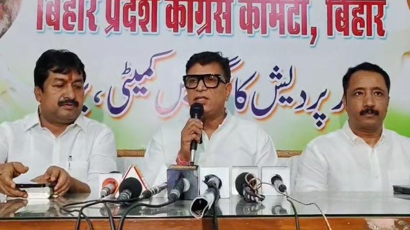 राहुल को सभा की नहीं मिली अनुमति तो फायर हो गए कांग्रेसी, सरकार व BJP पर हमला